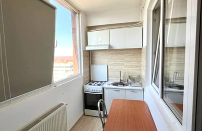 Miete einer komfortablen 2-Zimmer-Wohnung, Chiajna, 6. Bezirk, Bukarest, Rumänien